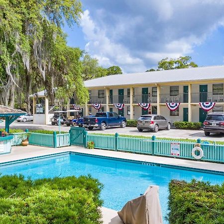 Steinhatchee River Inn And Marina Exterior foto