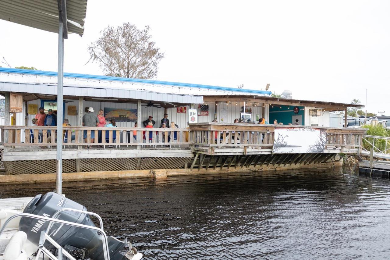 Steinhatchee River Inn And Marina Exterior foto
