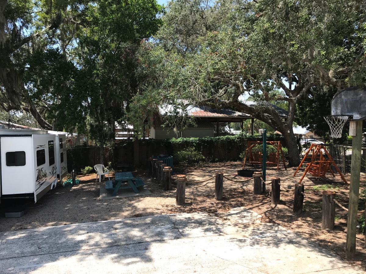 Steinhatchee River Inn And Marina Exterior foto